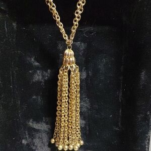 Elegant Gold Tassel Necklace